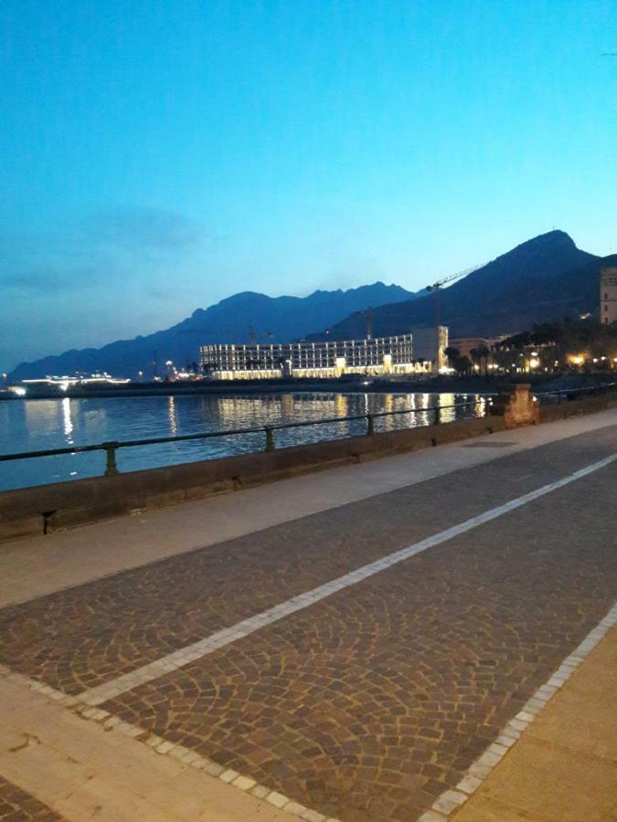 Apartament Papu'S House Salerno Zewnętrze zdjęcie
